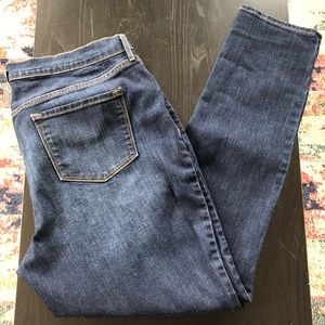 Old Navy Mid-Rise Straight Jeans